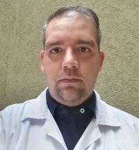 Dr. Gustavo Zanelatto Ferlin  